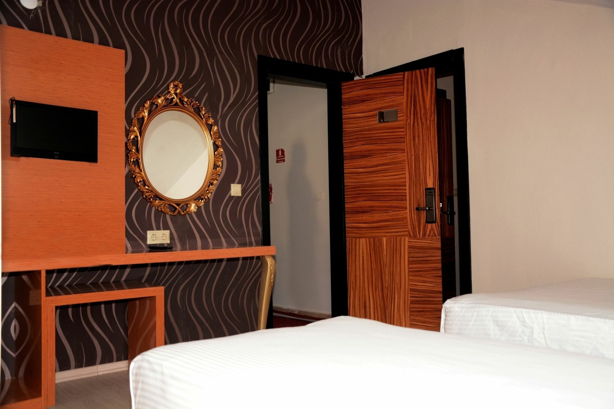 Derin Suit Otel Antalya Eksteriør bilde